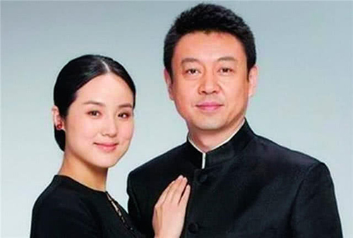 央视主持人杨柳回击婚姻谣言 妻子发声支持维权(图3)