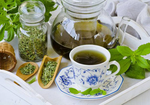 每天喝杯绿茶不易衰老？坚持喝绿茶的5大好处(图1)