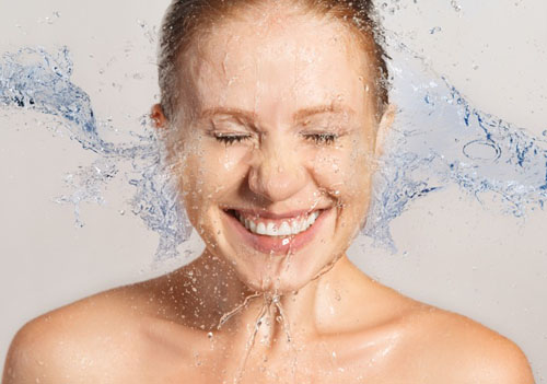 夏季肌肤保湿要注意哪些问题 夏季如何给肌肤补水(图1)