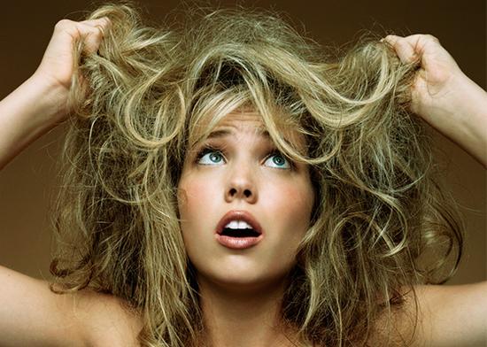 为什么夏天头发会静电  如何不让头发起静电有妙招(图2)