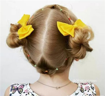 3-12小女孩发型绑扎方法，可爱萝莉范儿十足！(图3)
