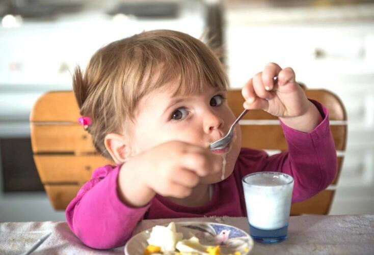 宝宝厌食怎么办？应对宝宝厌食的小妙招(图4)