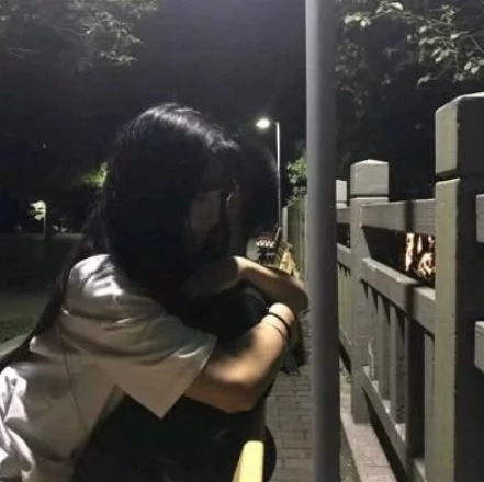 17岁少女被4名未成年绑架，遭41天非人折磨，发现时，已被浇筑在水泥桶(图3)