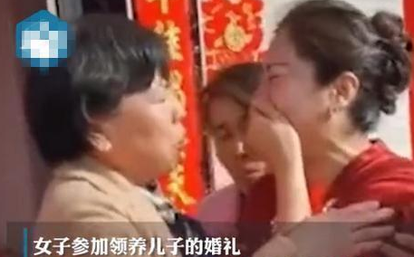 江苏一母亲参加养子婚礼，发现儿媳是亲生女儿，一家人进一家门(图2)