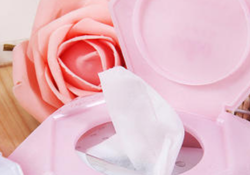  长期使用卸妆湿巾的三大危害，用了过后要洗脸吗？