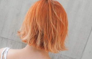 橙红色头发显皮肤白吗 橙红色头发适合什么肤色