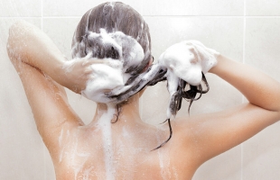 经常染头发用什么牌子洗发水好 护发小技巧分享