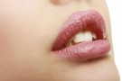 嘴唇干涩怎么护理？这几个方法让唇部肌肤更滋润！