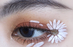 清新淡雅的小雏菊眼妆，打造冬日最美的你！