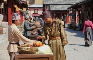 横店“潜规则”曝光，遍地美女校花，为了成名不惜一切代价！